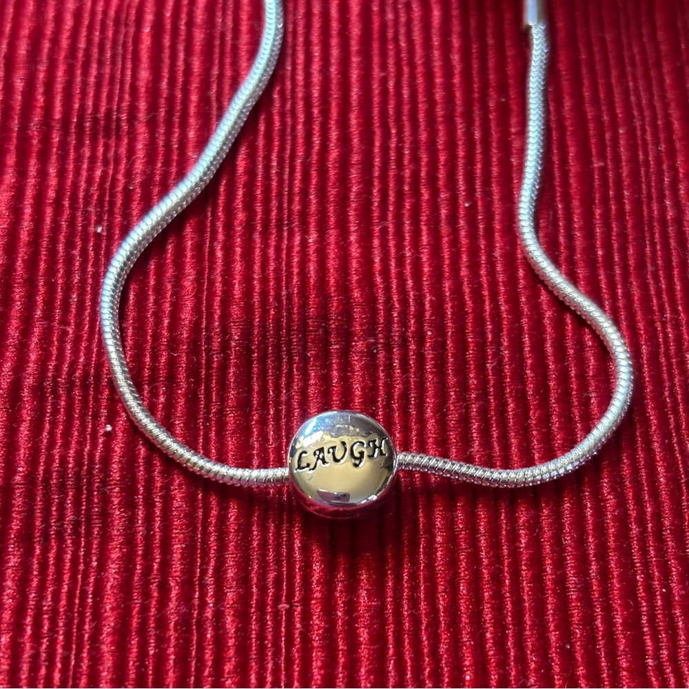 Avon earrings, 12 pairs; 4 Avon bracelets; 6 pairs of Kohl’s earrings. All NEW! - Picture 15 of 16